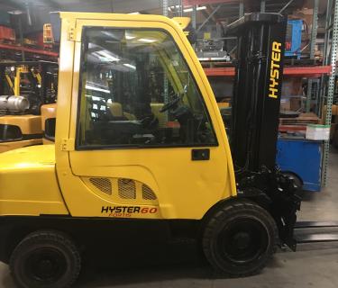 6000lb Pneumatic Forklift