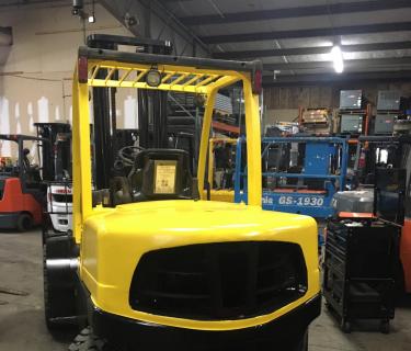 2016 Hyster H100FT 10000lb Pneumatic Diesel Forklift