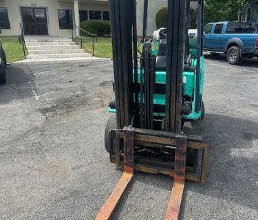 Mitsubishi Forklift 3 stage mast Side Shifting Forks Atlanta Forklifts