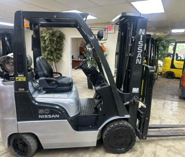 Nissan Forklift 3 stage mast Side Shifting Forks Atlanta Forklifts