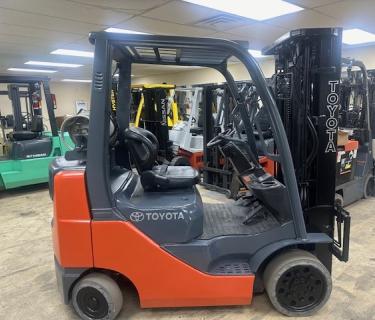 Toyota 5000lb Pneumatic Forklift for sale Atlanta Georgia