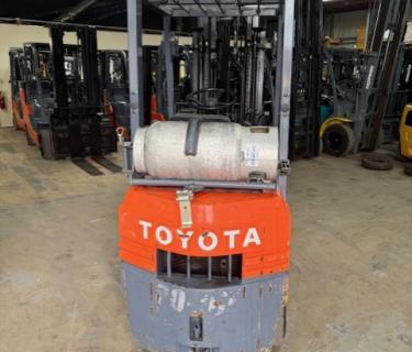 Toyota 3000lb forklift for sale Atlanta Georgia