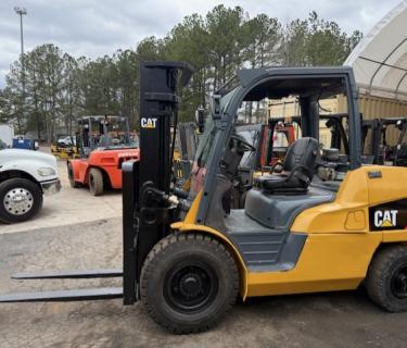 Caterpillar 9,000lb Forklift Pneumatic for sale Atlanta Georgia