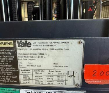 Yale 5000lb Pneumatic Forklift 3 Stage Mast Side shifting forks Yale W