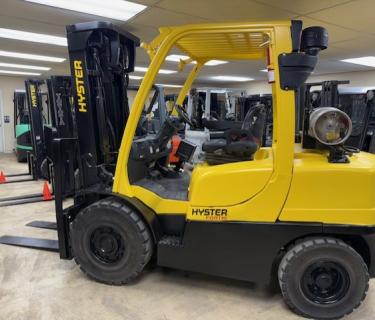 Hyster Pneumatic 8000LB Forklift Hyster S80FT