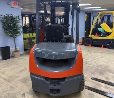 Toyota 5000LB Pneumatic Forklift for sale Alpharetta Georgia 