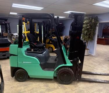 Mitsubishi 5000lb forklift for sale Atlanta Georgia