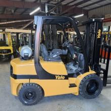 Yale 5000lb Pneumatic Forklift 3 Stage Mast Side shifting forks Yale Warehouse Forklift 5000lb Forklift